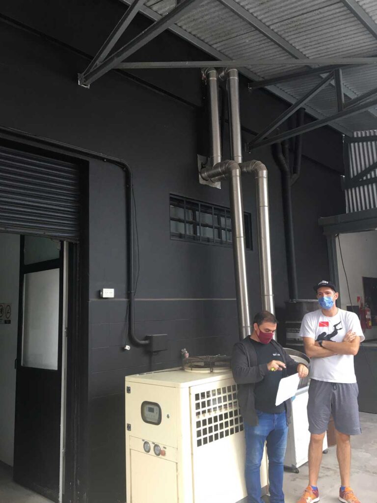 WiFiLink instalacion de camaras de seguridad HIKVISION en HELLER Cerveceria20