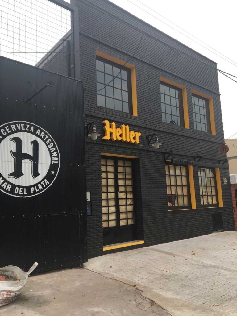 WiFiLink instalacion de camaras de seguridad HIKVISION en HELLER Cerveceria27