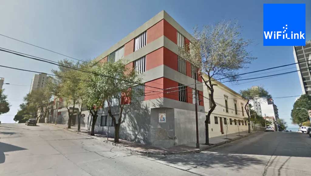 WiFiLink lleva la conexión inalámbrica de alto rendimiento a nuevas escuelas. 2 Colegio Santa Cecilia Mar del Plata