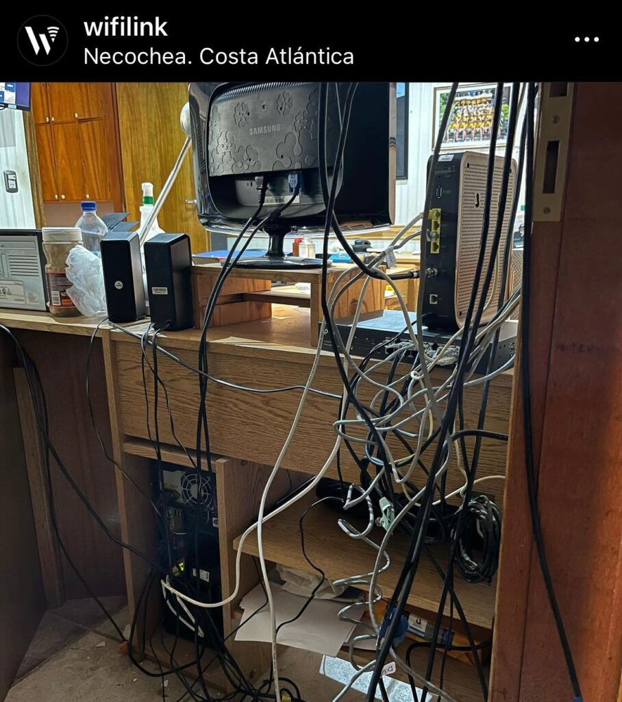 Wifilink Ruijie Networks internet wifi en hotel Niken Necochea.8