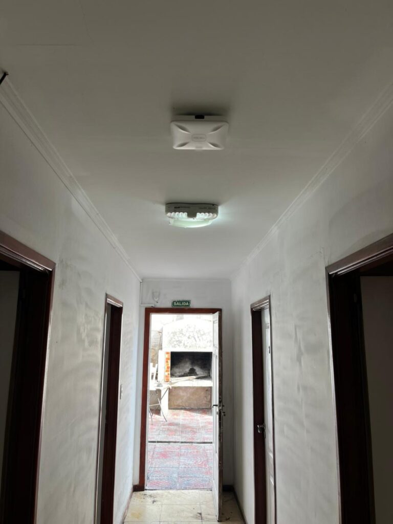 red wifi hotel del mar wifilink reyee